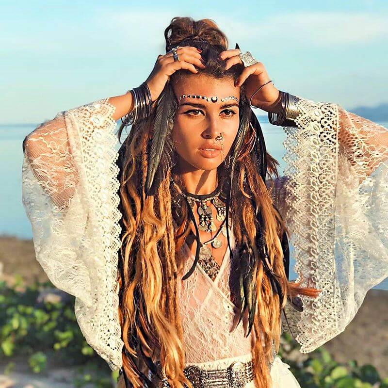 modern hippie women