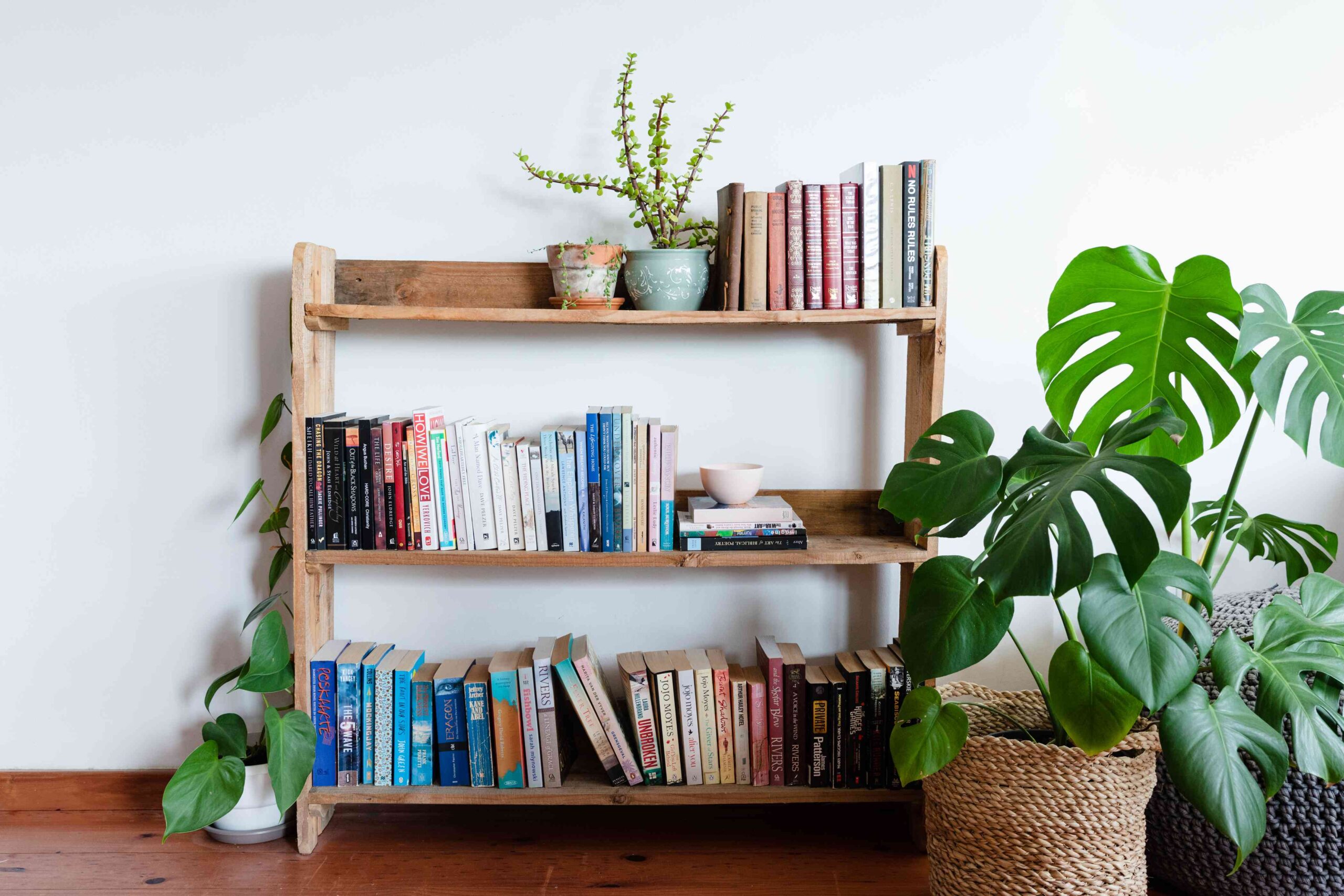 Creative Recycled Pallet Furniture Design Ideas